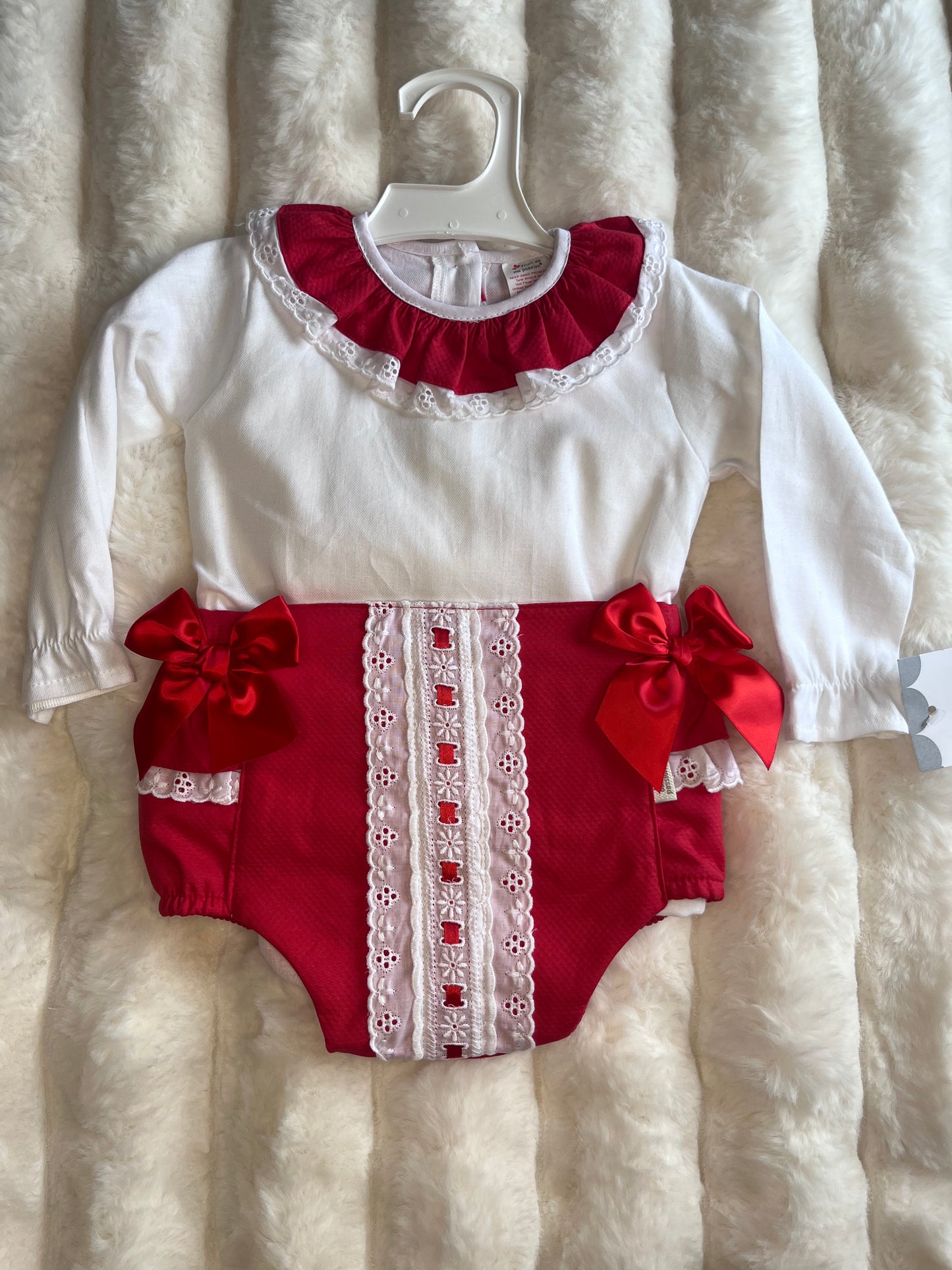 Girls 2 Piece Frill Neck Double Bow Set.