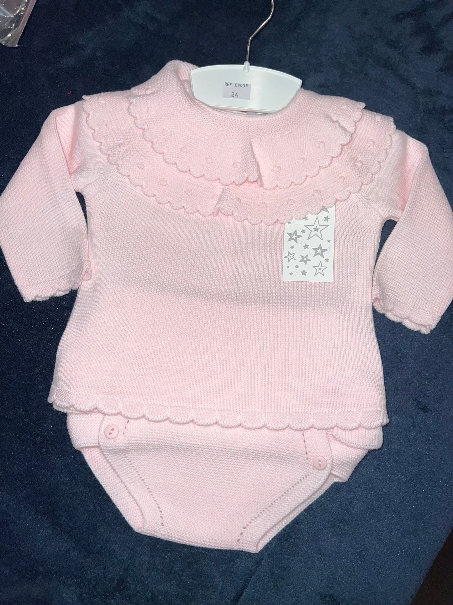 Girls pink frill collar two piece set.